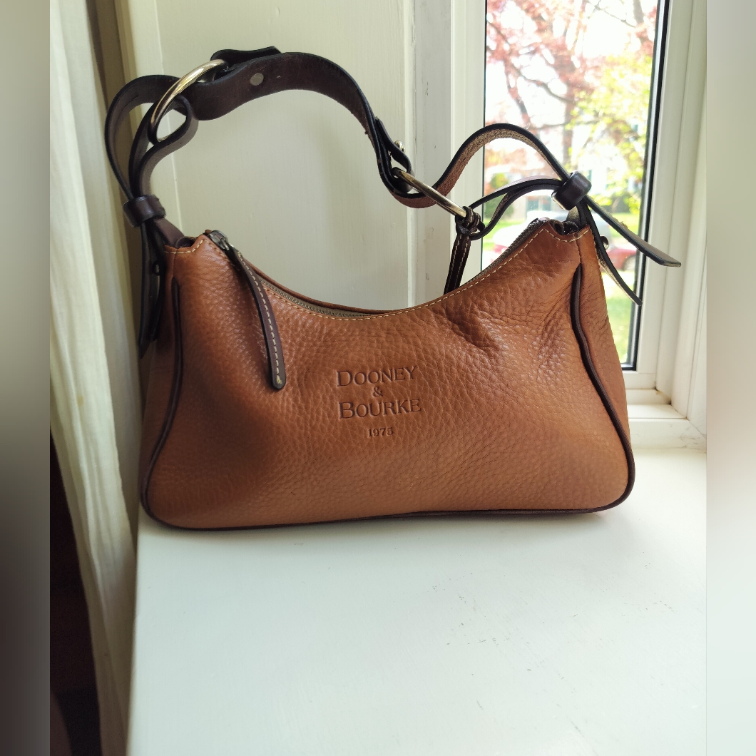 Dooney & Bourke Brown Leather Women's Shoulder Bag